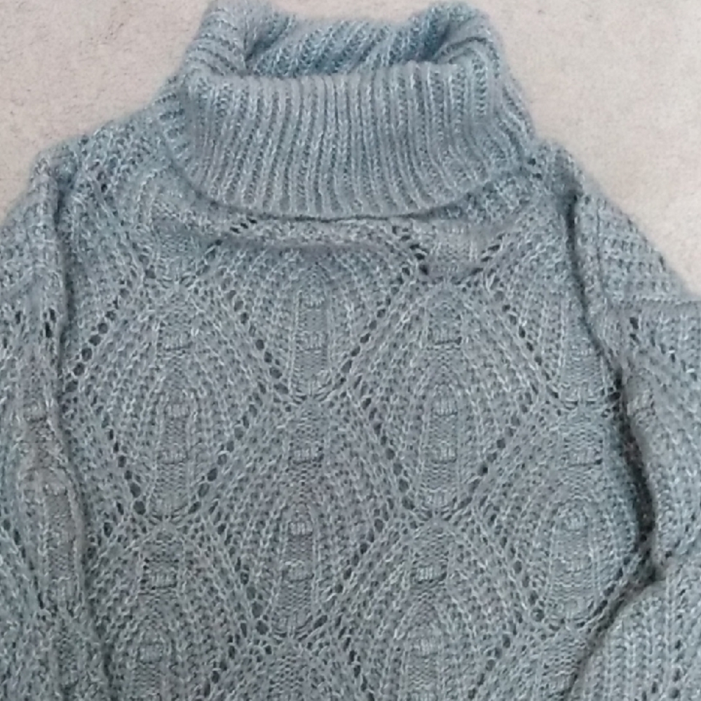 American Eagle Turtleneck Sweater - Light Gray